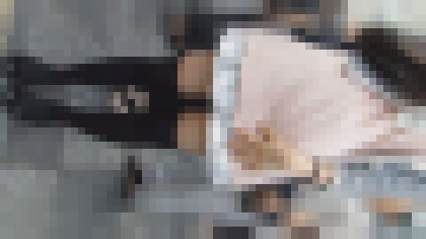 【街行く女性】　ニーハイガール　01　サンプル画像3