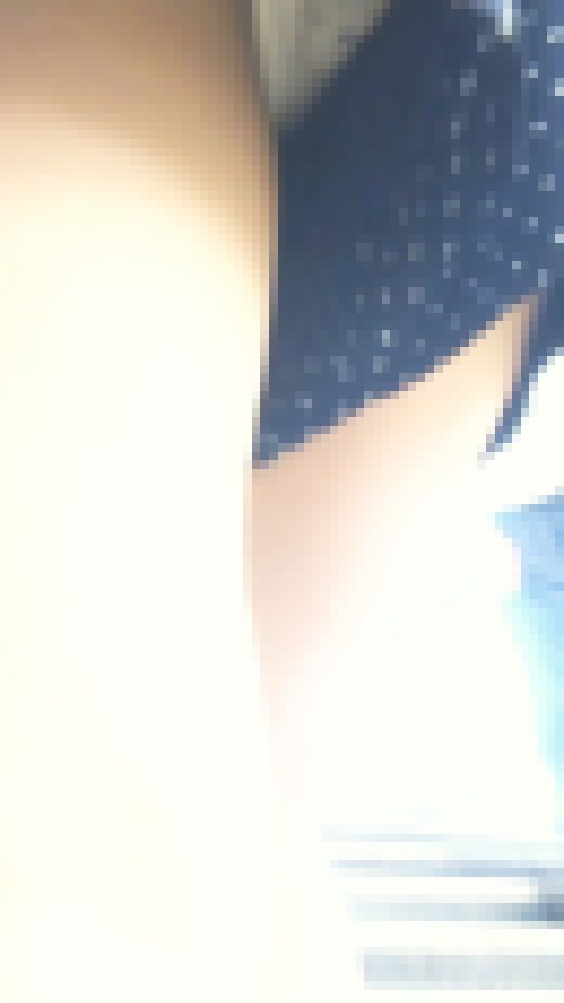 [★新作]パンチラ盗撮 女子大生 白パンツをキュロットの隙間から強引撮影　サンプル画像2