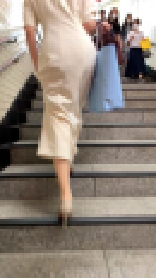 《★番外編★》 No.2165【あまりにも勿体ない美女の美尻特集】　サンプル画像1