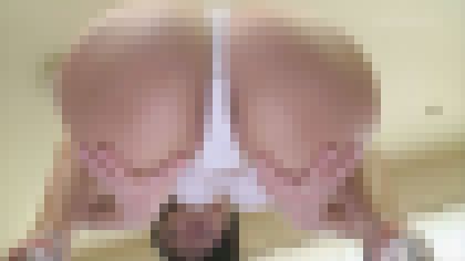 感度アップ軟膏をクリトリスに塗りこまれ敏感になりすぎてエビ反り絶頂を繰り返すひびき① サンプル画像
