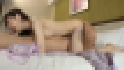 清楚系スレンダーの23歳カフェ店員が彼氏に内緒のハメ撮りで絶頂の波に体を震わせる　サンプル画像2