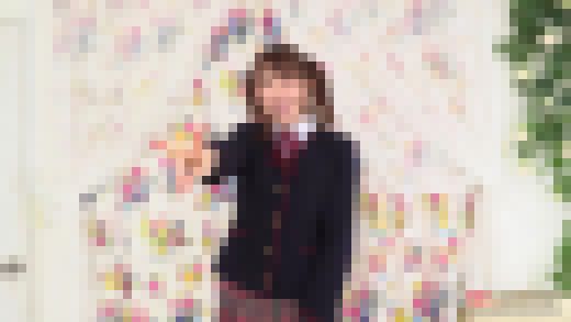 本上麦 4K動画 服を脱がせて妹のピンク色乳首が見たい！野球拳　サンプル画像1