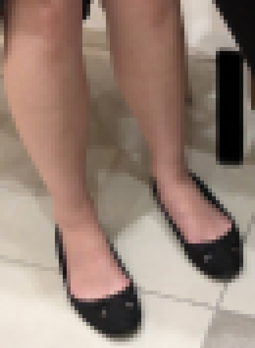 女友達の足にぶっかけ　サンプル画像3