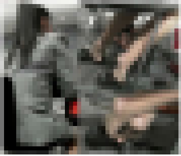 会議中のＯＬ 蒸れたパンスト足裏！　サンプル画像2