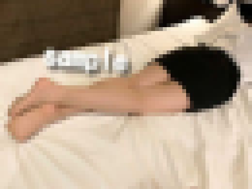 【足・脚フェチ向け】パンスト、ストッキング個人撮影　 美人OLちひろさん　サンプル画像3