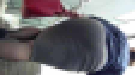 【再販】物凄い爆尻に匂うほど接近！　サンプル画像3