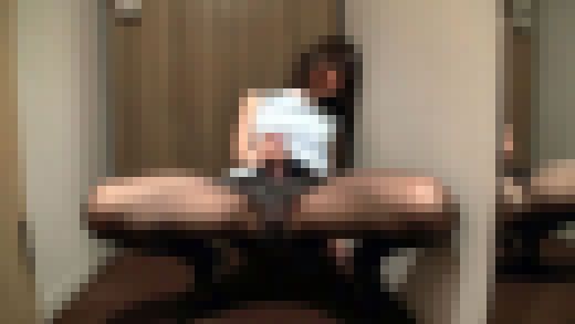 【パパ活】ニット系女子_我慢出来ず車内でイチャラブ_二回戦目も収録　サンプル画像2