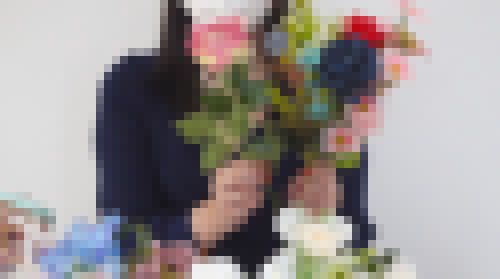 [4K][食い込み]縦スジくっきり！親族の式に出席した未成年(18)の美しい乳首　サンプル画像2