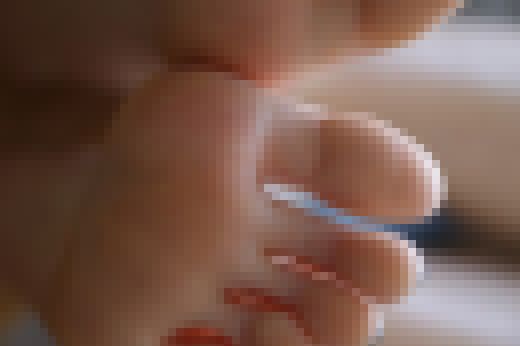 20歳大学生、ブーツ脱ぎたての足の裏　サンプル画像2