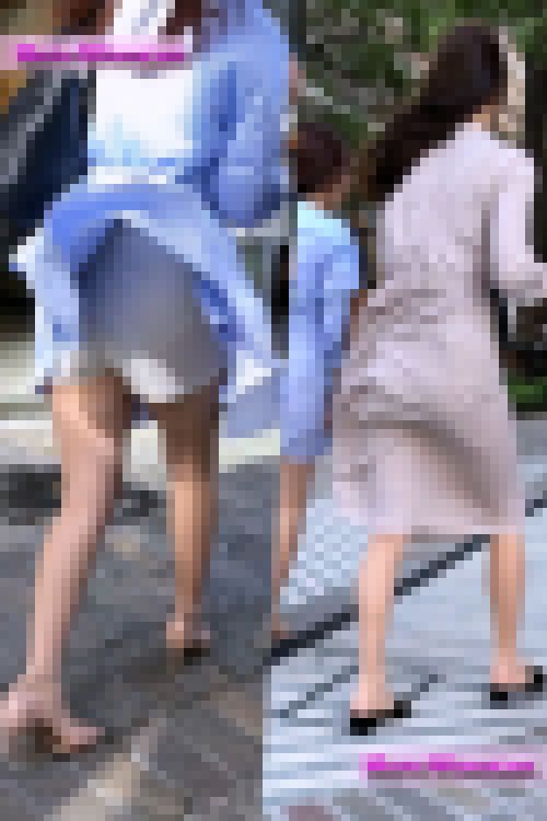 EX03☆番外編！仲良し２人組お姉さん！強風で脚に纏わりつくスカートで露わになるお尻に大興奮^ ^　サンプル画像3