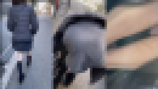 リアル感MAX！スタイル抜群のスレンダー美人のパンツをガッツリ逆さ撮り　サンプル画像2