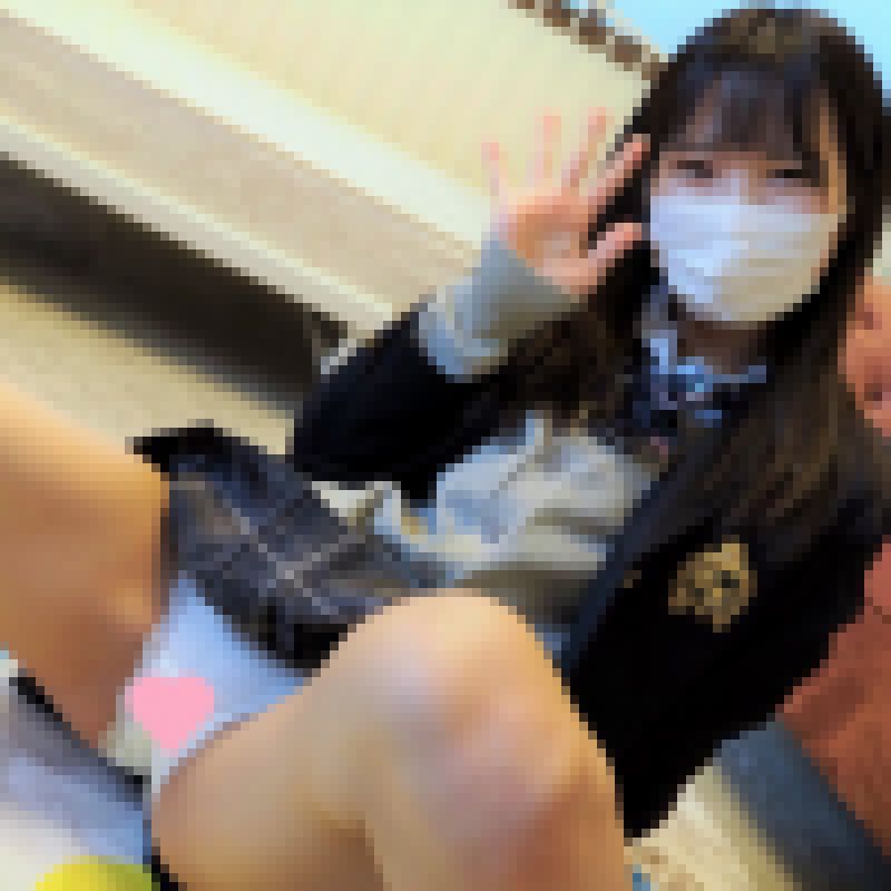【4K】初撮り/真面目なKのなぎちゃんのパンチラストレッチとセルフツイスターで大開脚　私のパンツみせます#1 サンプル画像