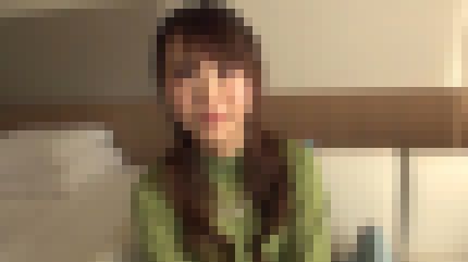 スレンダー美乳の27歳エステティシャンが人生初の電マに悶える サンプル画像