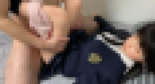 美少女に巨チンを挿入！　サンプル画像2