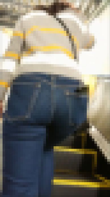 【食べ頃ヒップ】20代ピタピタデニム尻2 サンプル画像1