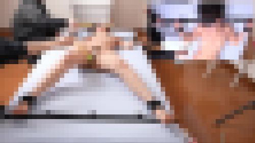 完全に憑依されたかのような大狂乱ぶりでベッドがポルターガイスト状態(笑) (完全オリジナル) サンプル画像2
