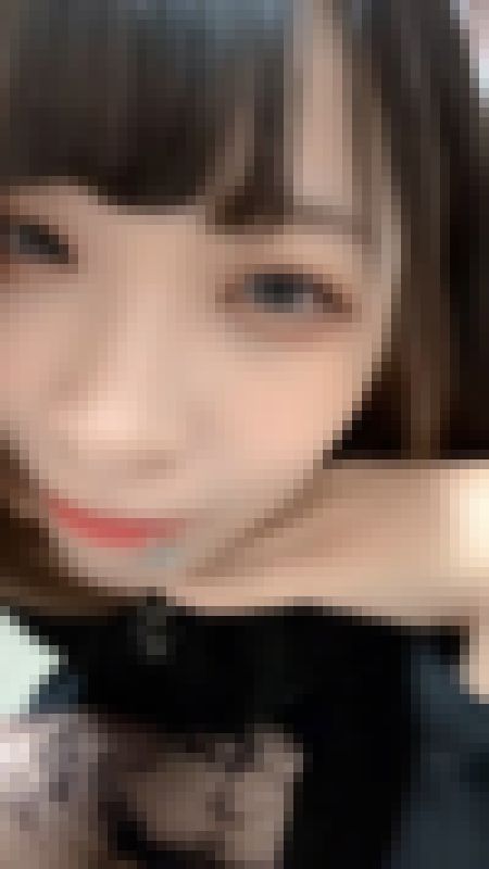 ライブ配信_30_パンチラ_フォロワー4万人超モデル_見えっぱなし サンプル画像
