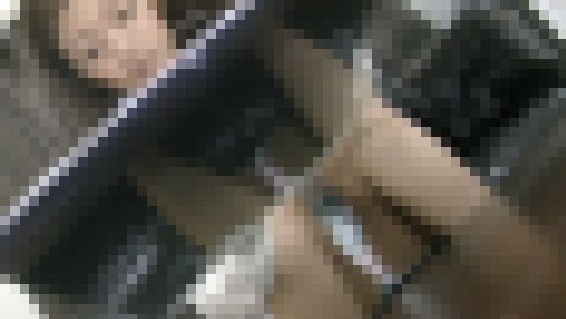 【面接で盗撮⑲】むっちり&スレンダー 女子大生×2人のパンチラ サンプル画像3