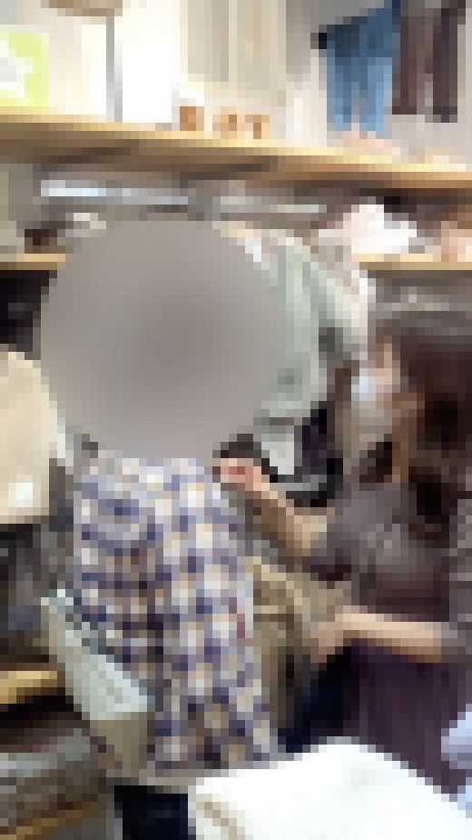 お買い物中の眺め6　サンプル画像2