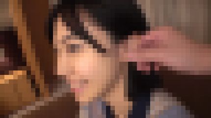 スレンダー美人の21歳保育士が経験少ない体を巨根で突かれ快感に喘ぐ サンプル画像