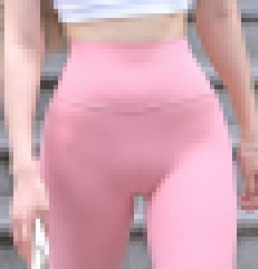 ピンクレギンスピタパンで街をゆく！　サンプル画像2