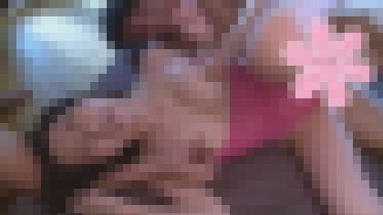 感じる乳首ビックンビックン 極上美乳性交 　②ゆい　サンプル画像3