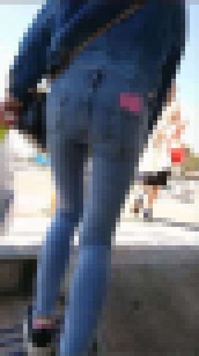 【食べ頃ヒップ】20代清楚系ポニーテール女のジーンズヒップ４　サンプル画像3
