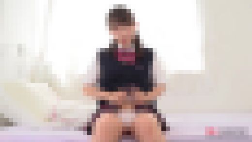 中島あつこ 4K動画 お兄ちゃんにパンツを見せて叶えたお願いとは？お願いパンチラ　サンプル画像1