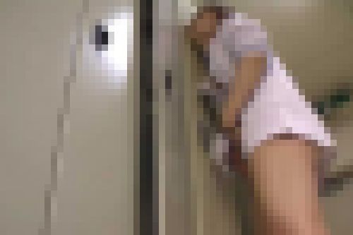 ◇仕事を抜け出したナースが更衣室でちょこっとオナニーの隠し撮り　Part 8 サンプル画像