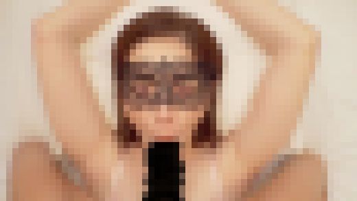 見つめられながらの”ねっとりフェラ”　サンプル画像1