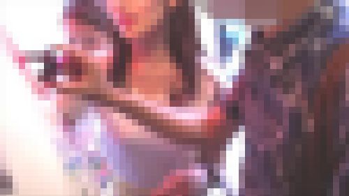 【顔出し】【超美人】パンチラ025　サンプル画像1