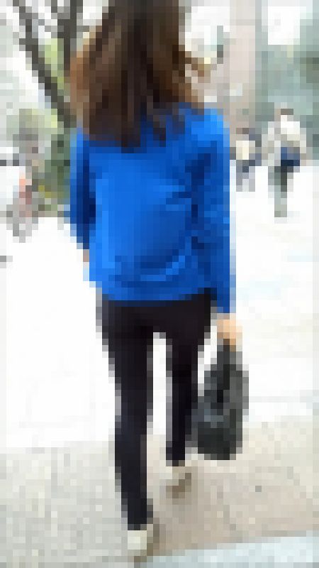 スレンダー黒スキニーの奥様 サンプル画像