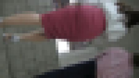 尻を突き出して仕事の愚痴をこぼすOL(再販)　サンプル画像3