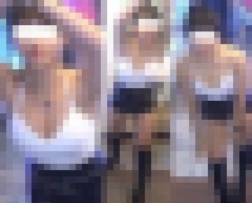 高画質 揺れまくる巨乳のイベントガールを上から！ サンプル画像