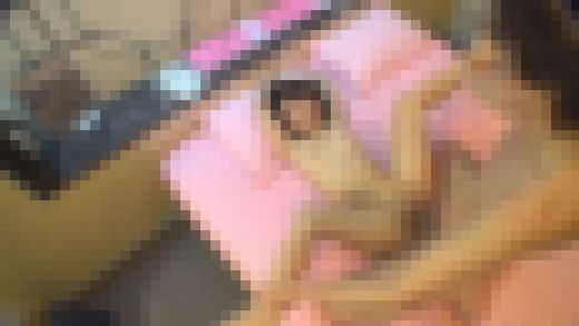 【乱交×潮吹き】玩具責めで大量潮吹き？!!ものすごい量噴いちゃってます!!　サンプル画像2