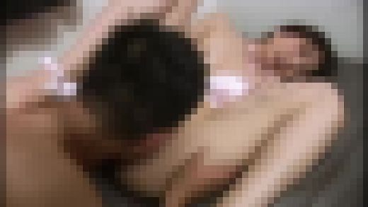 【ブリット】人妻貧乳 #015 EQ-289-07　サンプル画像2