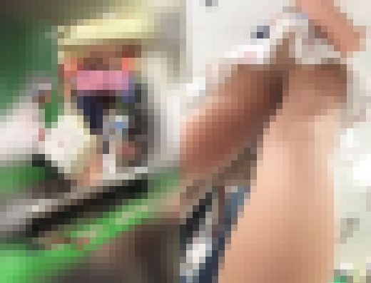 新フルHD高画質パンチラ逆さ撮り284　怒涛の19人のパンチラ！！超多人数オムニバスすぺしゃる　サンプル画像2