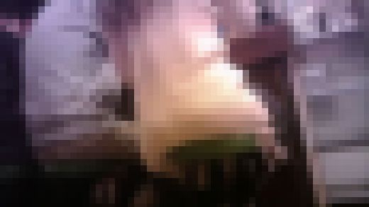 【後半】Tバックのラインがクッキリ！！椅子に潰されデカ尻が凄い。。。　サンプル画像2