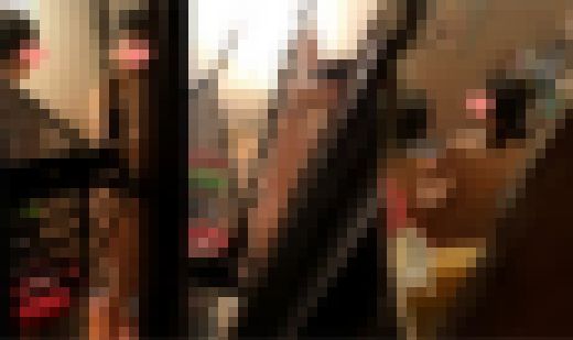 仲良し姉妹の入浴。巨乳を揺らしながらキャッキャとはしゃぎまくります　サンプル画像1