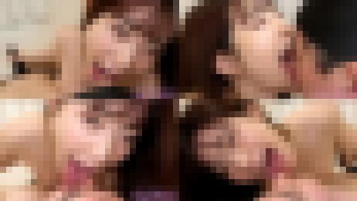 【舌フェチ唾フェチ】沙月恵奈のエロ長い舌でたっぷり顔舐め鼻舐め＆手コキプレイ　サンプル画像1