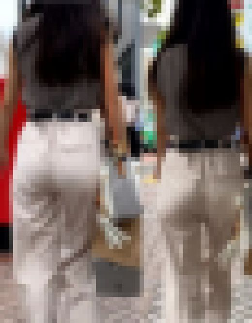 【白系パン】【Pライン】歩いているだけで見えてしまうお姉さん　サンプル画像2