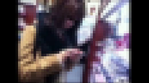 【顔出し】都会の美女のパンティセット049.050　サンプル画像1