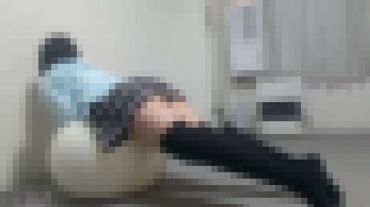 バランスボール少女パンモロ盗○　サンプル画像1
