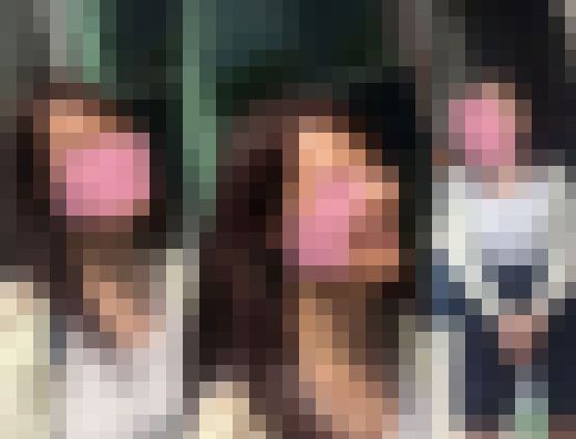 新フルHD高画質パンチラ逆さ撮り285 キレイなお姉さんのテカテカパンティーは好きですか?他、多人数オムニバスプレミアム サンプル画像2