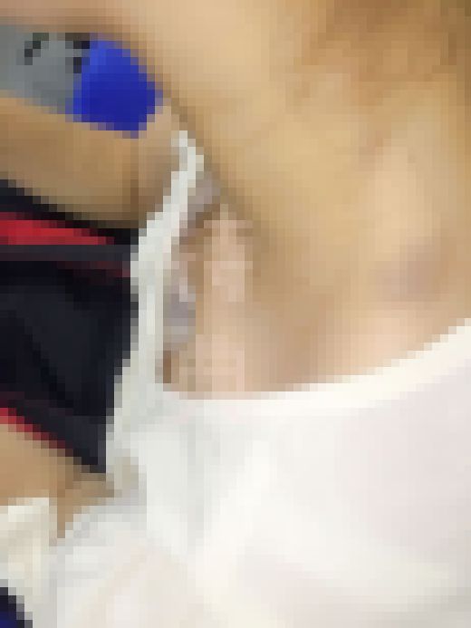 【胸チラ永久保存版】乳首探検隊出動！　サンプル画像3