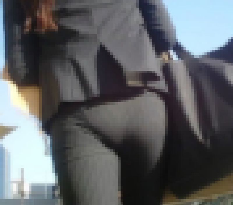 大人スタイルなデカ尻パンツスーツOL サンプル画像