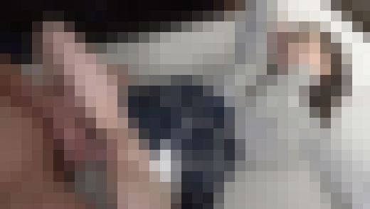 お金に釣られて身体を差し出す制服美少女...パイパンまんこに精液注入!!　サンプル画像2