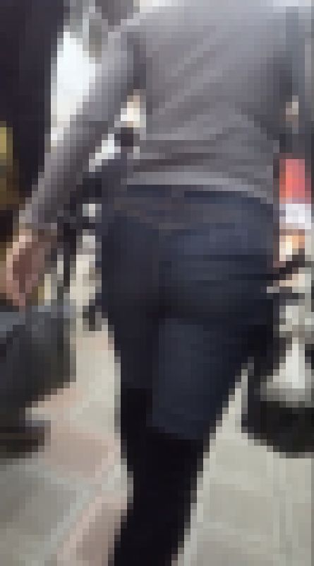 おかず479（爆尻爆乳な真空パックHIPなお姉様！） サンプル画像