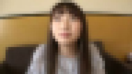 大人しい雰囲気の22歳古着屋店員が話してるだけでパンツに染みを作り挿入後は喘ぎまくり サンプル画像