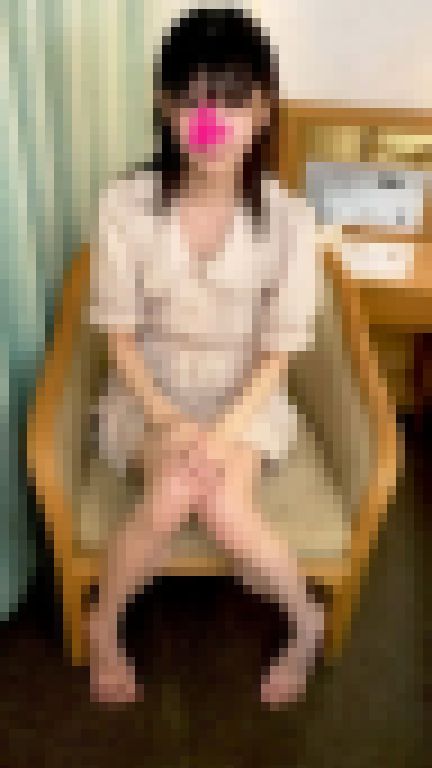 【個撮/顔出し#05】エッチが大好きなお姫様美少女！顔に不意に大量射精！【手コキ・フェラ】 サンプル画像